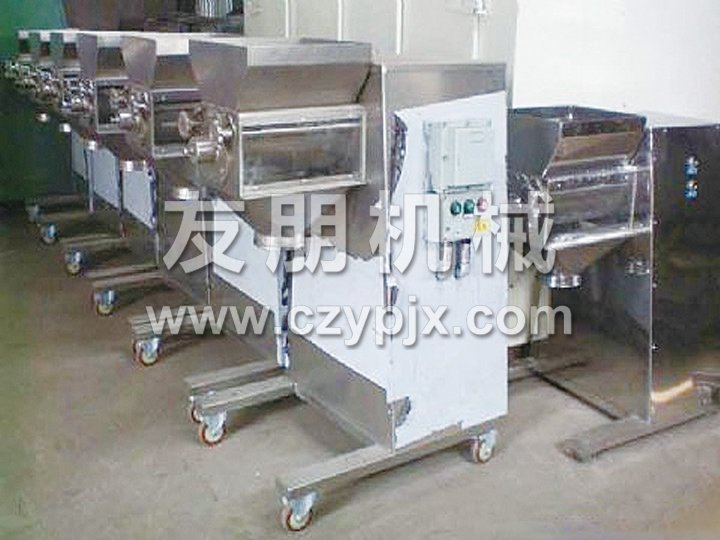 YK系列搖擺式顆粒機(jī)